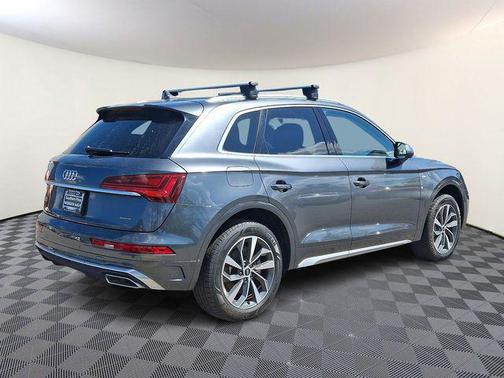 2024 Audi Q5 45 S line Premium