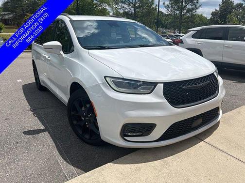 2021 Chrysler Pacifica Touring
