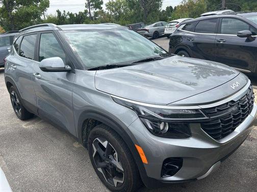 2025 Kia Seltos EX