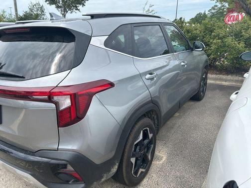 2025 Kia Seltos EX