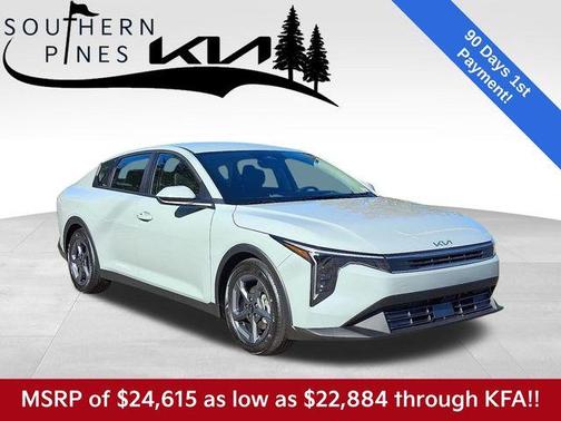 2025 Kia K4 LXS