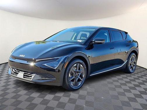 2025 Kia EV6 Light Long Range