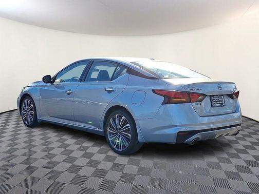 2024 Nissan Altima 2.5 SL