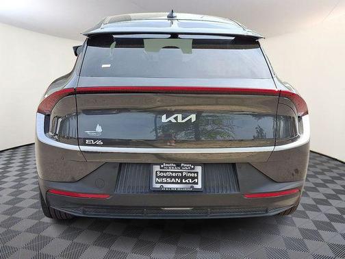 2024 Kia EV6 Light