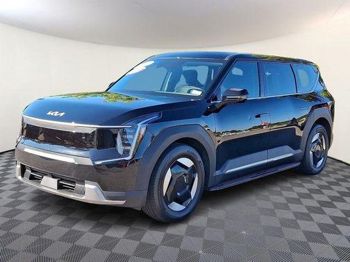2024 Kia EV9 Light Long Range