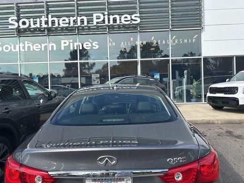 2015 INFINITI Q50 Sport