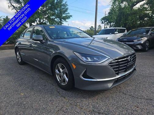 2022 Hyundai SONATA SE
