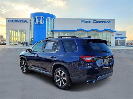 2023 Honda Pilot Touring