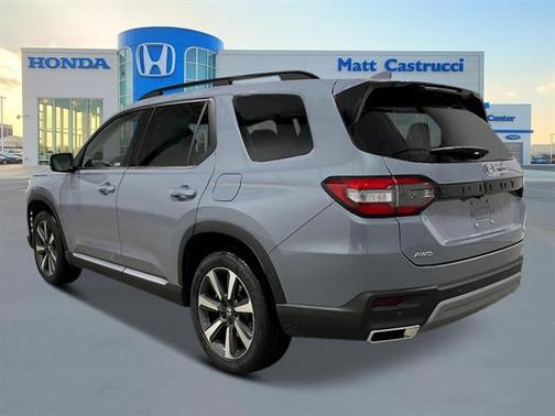 2025 Honda Pilot Touring
