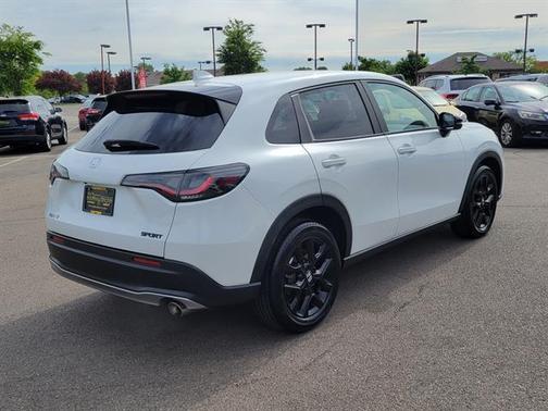 Platinum White Pearl 2023 Honda HR-V Sport