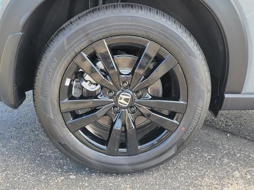 Urban Gray Pearl 2026 Honda HR-V Sport