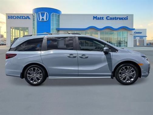 Sonic Gray Pearl 2026 Honda Odyssey Touring