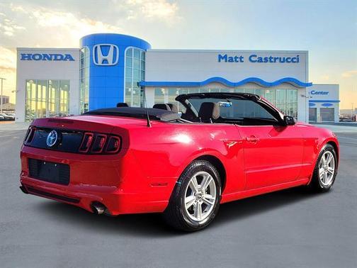 2014 Ford Mustang V6