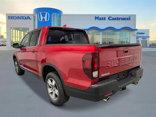 Radiant Red Metallic II 2026 Honda Ridgeline RTL