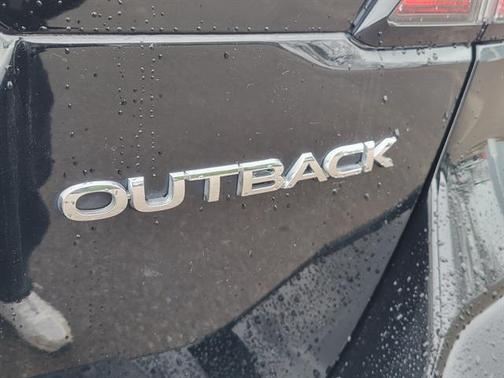 Crystal Black Silica 2020 Subaru Outback