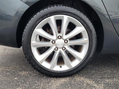 2014 Buick Verano Leather Group