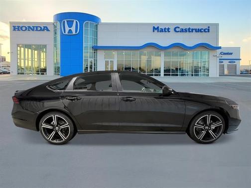 Crystal Black Pearl 2026 Honda Accord Hybrid Sport