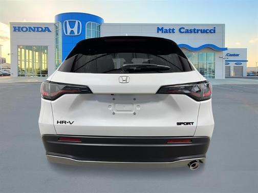 Platinum White Pearl 2026 Honda HR-V Sport
