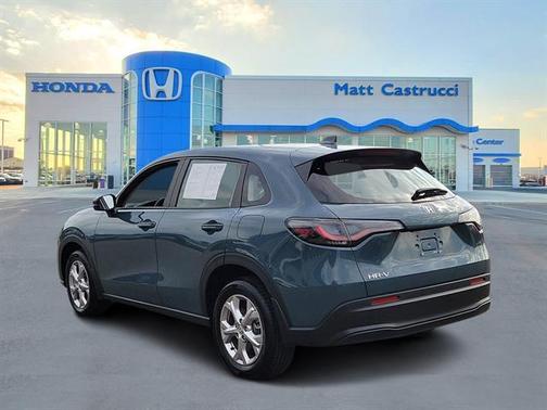 2025 Honda HR-V LX