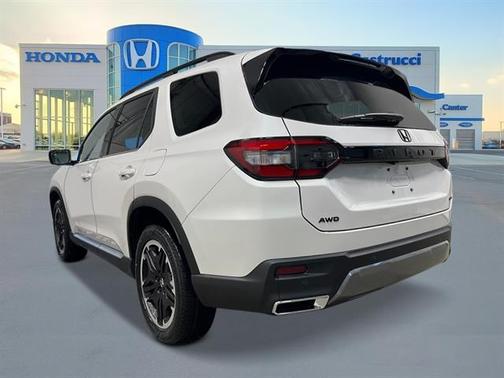 2026 Honda Pilot Touring