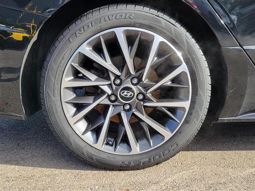 2020 Hyundai SONATA Limited