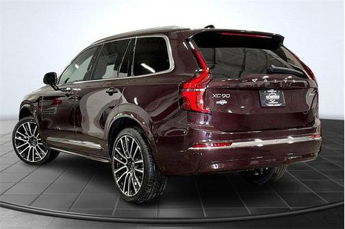 2026 Volvo XC90 B6 Plus 6-Seater