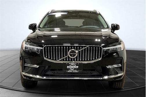 2022 Volvo XC60 Recharge Plug-In Hybrid T8 Inscription