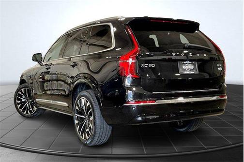 2026 Volvo XC90 B6 Plus 7-Seater