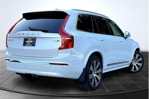 2024 Volvo XC90 B6 Ultimate Bright Theme 7-Seater