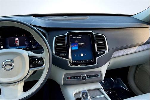 2024 Volvo XC90 B6 Ultimate Bright Theme 7-Seater