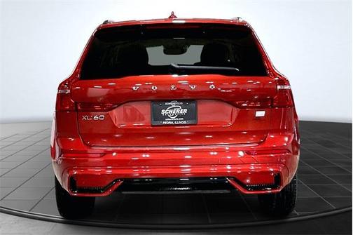 2024 Volvo XC60 Recharge Plug-In Hybrid T8 Plus Dark Theme