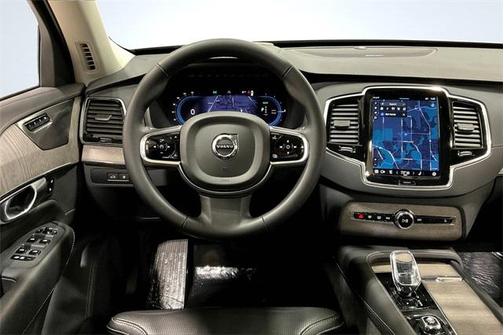 2023 Volvo XC90 Recharge Plug-In Hybrid T8 Ultimate 6-Seater
