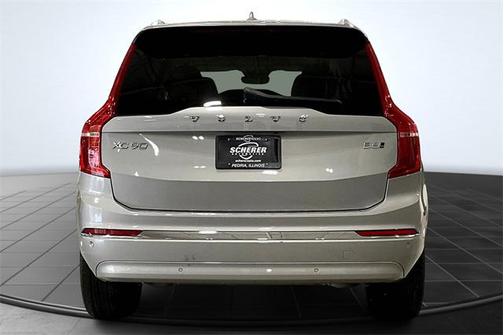 2023 Volvo XC90 B6 Ultimate 6-Seater