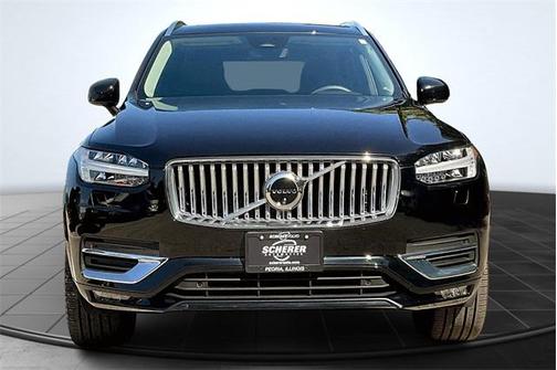 2024 Volvo XC90 B6 Plus Bright Theme 7-Seater