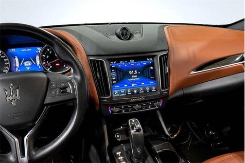 2019 Maserati Levante Base