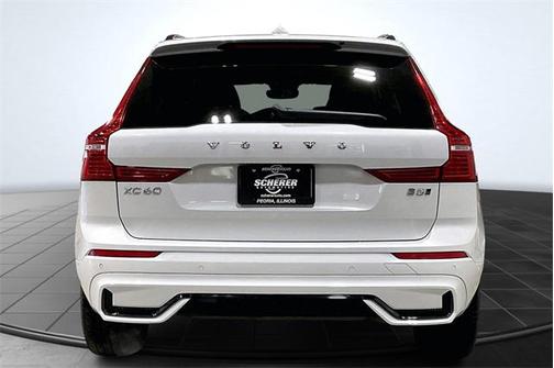 2025 Volvo XC60 B5 Plus