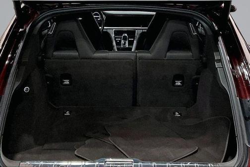 2022 Porsche Panamera 4 Platinum Edition