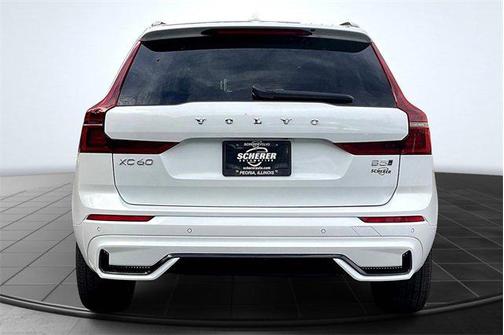 2026 Volvo XC60 B5 Ultra