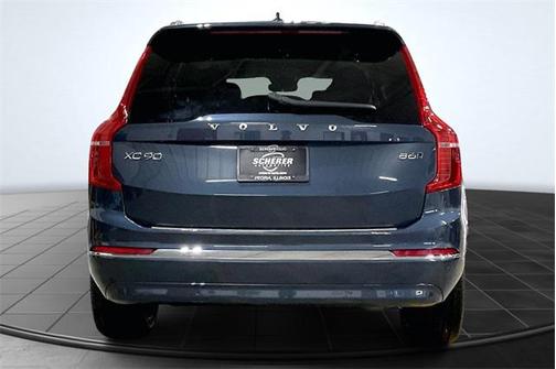2024 Volvo XC90 B6 Ultimate Bright Theme 7-Seater