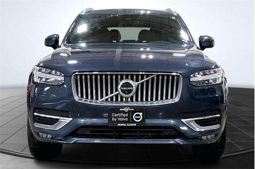 2023 Volvo XC90 B6 Plus 7-Seater