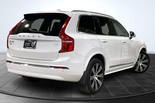 2023 Volvo XC90 Recharge Plug-In Hybrid T8 Plus 6-Seater