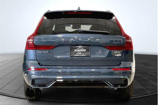 2026 Volvo XC60 B5 Plus