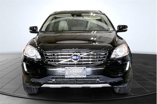 2016 Volvo XC60 T5 Drive-E Premier
