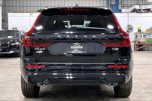 Onyx Black Metallic 2026 Volvo XC60 Plug-In Hybrid Ultra, T8 AWD Electric/Gasoline, Dark