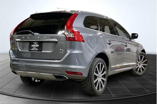 2017 Volvo XC60 T6 Inscription
