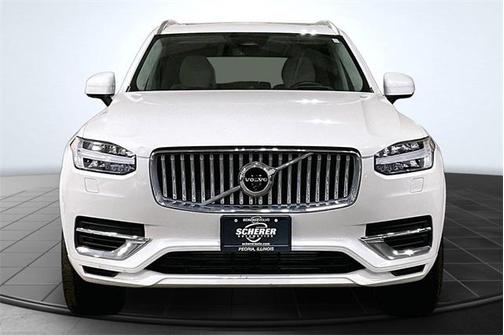 2024 Volvo XC90 Recharge Plug-In Hybrid T8 Ultimate Bright Theme 7-Seater