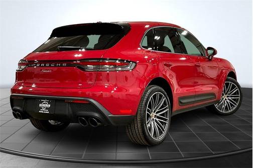 2024 Porsche Macan Base