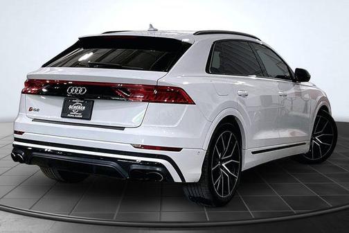 Glacier White Metallic 2021 Audi SQ8 4.0T Prestige