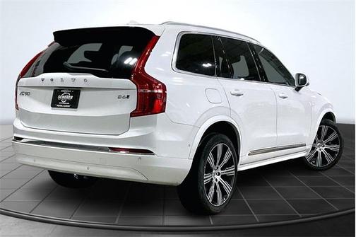2023 Volvo XC90 B6 Ultimate 7-Seater