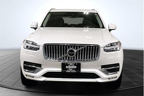 2023 Volvo XC90 B6 Ultimate 7-Seater